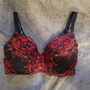 Black and red Lasenza bra